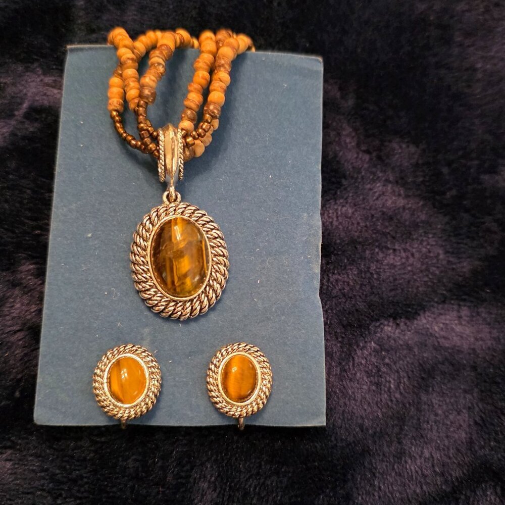 Vintage Avon Tiger's Eye Natural Beads Pendant & Earring Set - Picture 4 of 6